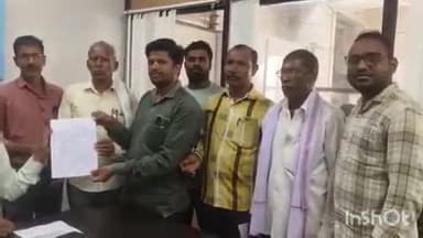कुरखेडा: जांभूळखेडा येथील धान पीक मूसळधार पावसाने जमीनदोस्त,मदत द्या तहसीलदार मार्फत मुख्यमंत्र्याना निवेदन
