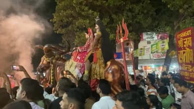 Narmadapuramआकर्षक झाकी बैल पे विराजे महादेव #narmadapuram #mp # #mahakal