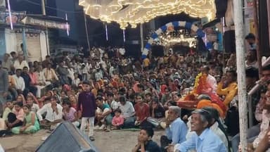 ग्राम पंचायत फरड लालखेड़ी तहसील कालापीपल
में नवज्योति कला मंडल के गरबे में जन सैलाब कार्यक्रम का आनंद लेते हुए।
@