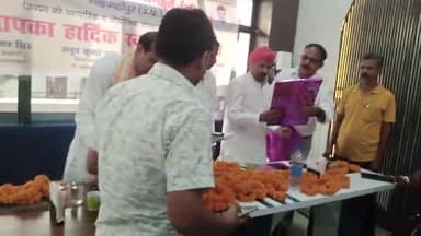 उत्तर प्रदेश उद्योग व्यापार मंडल प्रदेश अध्यक्ष नितिन अग्रवाल के साथ शाहजहांपुर में हुई बैठक