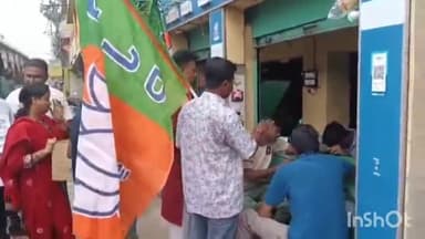 বাগনান ১: বাগনান ২ নম্বর মন্ডল বিজেপির পক্ষ থেকে বাগনানে ত্রাণ সংগ্রহ কর্মসূচি উপস্থিত গ্রামীণ জেলা সভাপতি বিজেপির