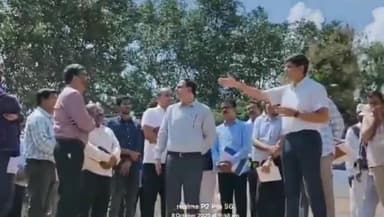 బీబీపేట: బీబీపేట మండలంలో వర్షాలకు దెబ్బతిన్న రోడ్లను పరిశీలించిన కేంద్ర బృందం వివరాలు తెలిపిన జిల్లా కలెక్టర్