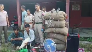 বিহপুৰীয়া: নাওবৈছাত বৃহৎ পৰিমাণৰ চুৰি সামগ্ৰী সহ দুই গভাইত চোৰক আটক আৰক্ষীৰ