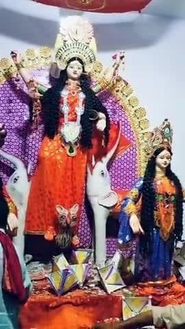 खैरा प्रखंड में मां लक्ष्मी पूजा का दूसरा दिन भी माता के दरबार में उमड़ी भीड।