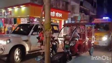 अमनौर: अमनौर बाजार में घंटों लगा सड़क जाम, एम्बुलेंस समेत कई गाड़ियां फंसी, यातायात प्रभावित