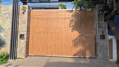 சோழிங்கநல்லூர்: ஈசிஆரில் உள்ள விஜய் வீட்டிற்கு வெடிகுண்டு மிரட்டல் - பதறிய போலீஸார் - தூங்கி எழுந்து கதவை திறந்த விஜய்