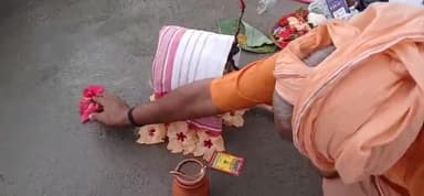 বিহপুৰীয়া: লালুকত লালুক যুৱ সমাজৰ উদ্যোগত জুবিন গাৰ্গৰ পৱিত্ৰ স্মৃতিত নিৰ্মাণ হব লগা প্রতিমূর্তিৰ ভূমি পূজন অনুস্হান