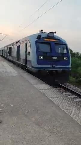Aj nawada to dumri junction ke liye new train diya gya
