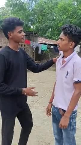 #गद्दार #दोस्त #5000k चुना लगा #दिया #comedy #funny #trending #viral @neha1407 @radhika01755 #reel #specialcampaign5.0