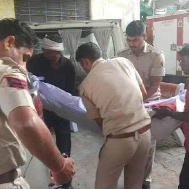 कठूमर: कठूमर में अज्ञात कारणों से 35 साल के युवक ने फांसी लगाकर की आत्महत्या