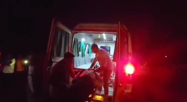 सैफई: सैफई थाना क्षेत्र में हुआ भीषण सड़क हादसा, दो युवकों की हुई मौत