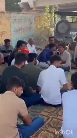 ओसियां: चम्पासर गांव में शराब दुकान हटाने की मांग को लेकर ग्रामीणों ने किया प्रदर्शन