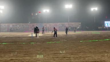 सूरतगढ़: राकेश बिल्डर्स को हराकर कालड़ा किंग्स बने APL-4 क्रिकेट टूर्नामेंट के चैंपियन, ट्रॉफी और ₹51,000 की नकदी से नवाजा गया