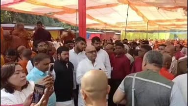 कसिया: कुशीनगर में अजय राय ने एनडीए के अंत की भविष्यवाणी की, बाबा बागेश्वर पर तीखा वार किया और नेहरू को बताया अद्वितीय नेता