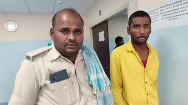 सिलाव: नालंदा पुलिस ने अवैध बालू से लदे ट्रैक्टर के साथ एक आरोपी को किया गिरफ्तार