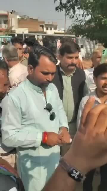 भौंती थाना अंतर्गत किसान की मूंगफली सेठ के द्वारा 41 किलोग्राम की जगह 43.5 किलोग्राम तौलि गई