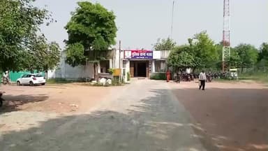 नरवर: नरवर थाना क्षेत्र: बहू सास के साथ करती है मारपीट, दहेज एक्ट में फंसाने की धमकी, थाने में शिकायत