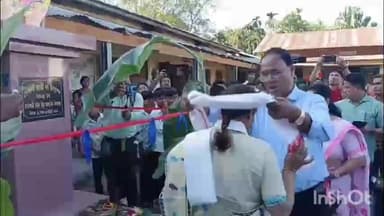 গোলাঘাট: মেৰাপানীত টাউন উচ্চ মাধ্যমিক বিদ্যালয়ৰ সোণালী জয়ন্তী উপলক্ষে নিৰ্মাণ কৰা স্মৃতিসৌধৰ শুভ উদ্বোধন মন্ত্ৰী অজন্তা নেওগৰ