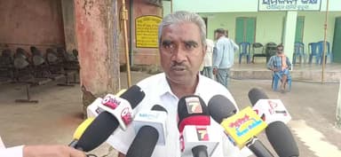 କୋଟପାଡ: କୁନ୍ଦୁରା ବ୍ଲକ କର୍ଯ୍ୟାଳୟ ପରିସରରେ ଚାଷୀ ସମସ୍ୟା ସମାଧାନ ପାଇଁ ମହନ ସରକାରଙ୍କୁ ନିବେଦନ କଲେ କୃଷକ କଲ୍ୟାଣ ମଞ୍ଚ ସମ୍ପଦକ ନରେନ୍ଦ ପ୍ରଧାନ l