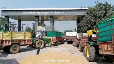 सेवढ़ा: इंदरगढ़ मंडी में धान की आवक से 12 घंटे से जाम, यात्री और किसान परेशान, ट्रैफिक सुधारने में जुटी पुलिस