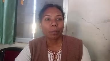 मैनपाट: नर्मदापुर के कस्तूरबा गांधी बालिका आवासीय विद्यालय के अधीक्षक ने छात्राओं को दी जानकारी