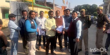 धामपुर: नहटौर में मतदाता सूची के विशेष गहन पुनरीक्षण कार्यक्रम के तहत एसडीएम न्यायिक ने किया जागरूक