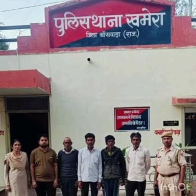 घाटोल: खमेरा थाना पुलिस ने एरिया डोमिनेशन के तहत पांच जनों को किया गिरफ्तार