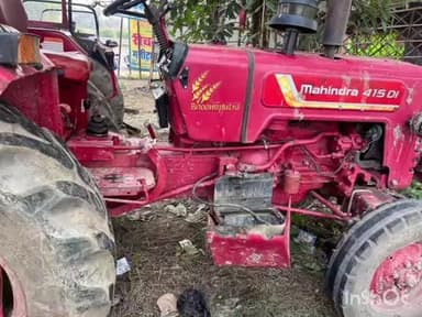 अजीतमल: कोतवाली क्षेत्र के ग्राम गढ़िया में हाइवे पर खड़े ट्रैक्टर से चोरों ने किया हाथ साफ, पुलिस ने की कार्रवाई