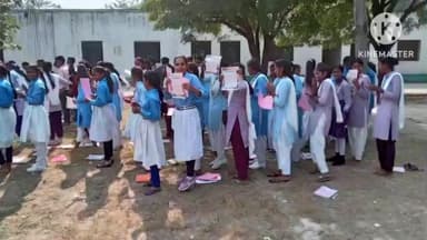 गौरीगंज: सोंगरा व शाहगढ़ ब्लॉक क्षेत्र के जनता इंटर कॉलेज में मिशन शक्ति अभियान के तहत महिलाओं व बालिकाओं को किया गया जागरूक