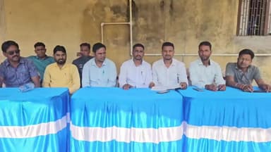 बेंगाबाद: समाजसेवी मनदीप शर्मा के नेतृत्व में सिहोडीह ओलंपियाड सामान्य ज्ञान प्रतियोगिता 2025 पर प्रेस कॉन्फ्रेंस