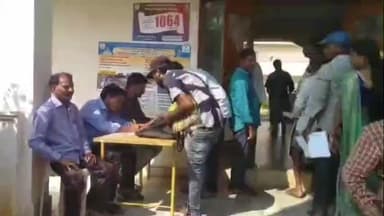 అనకాపల్లి పి జి ఆర్ ఎస్ లో 239 అర్జీలు స్వీకరించిన జాయింట్ కలెక్టర్ ఎం.జాహ్నవి