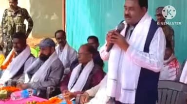 कर्रा: दिगादोन गांव में ग्रामीणों द्वारा अखड़ा में विशेष बैठक का आयोजन, विधायक भी हुए शामिल