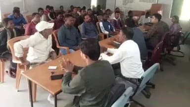 लिट्टीपाड़ा: लिट्टीपाड़ा कृषि तकनीकी सूचना केंद्र में प्रखंड स्तरीय रबी कर्मशाला का आयोजन