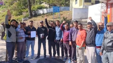 पिथौरागढ़: देवलथल बाजार में हो रहे पेंचवर्क पर स्थानीय लोगों ने जताई नाराजगी