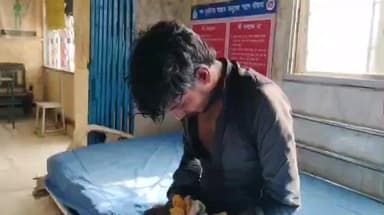 ক্যানিং ১: শেষ পর্যন্ত টয়লেট ক্লিনার খেল ঘুটিয়ারির এই কিশোর! কিন্তু কেন