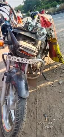 दाड़ी: 15 माइल NH-20 पर तेज रफ्तार बाइक पलटने से चालक की मौत, हुआ हादसा