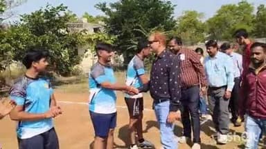 हरसूद: जिला स्तरीय व्हालीबॉल खेल प्रतियोगिता में शासकीय महाविद्यालय हरसूद विजेता रहा