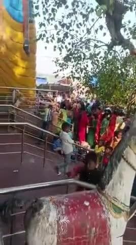 सरायरंजन: राजकीय मेला, केवल स्थान में उमड़ी श्रद्धालुओं की भीड़, अखाड़ा घाट से गैंगमोहन तक श्रद्धालुओं ने किए दर्शन