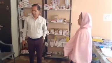 नैनवां: अचानक पहुंचे सीएमएचओ ने जनता क्लिनिक बाणगंगा में साफ-सफाई और योजनाओं के क्रियान्वयन की गहराई से जांच कर दिए सख्त निर्देश