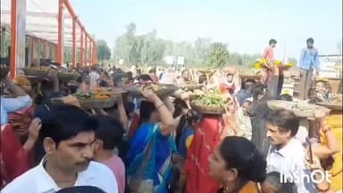 कटनी नगर: सूर्य की पहली किरण के साथ झिंझरी स्थित दद्दाजी धाम परिसर हर-हर महादेव के जयघोष से गूंज उठा