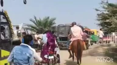 खगड़िया: माता कात्यायनी जाने वाली मुख्य रेलवे रिटायर्ड पुल संख्या 51 पर लगा जाम, लोग परेशान