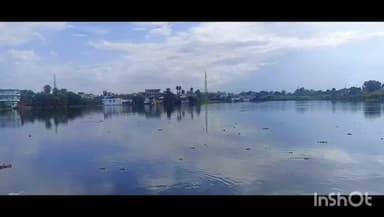 नौगांव: छतरपुर: जिला कलेक्टर के निर्देशन में स्पीड बोटिंग, बनाना राइड और सोफा राइड जैसी गतिविधियों का लाभ उठाएं