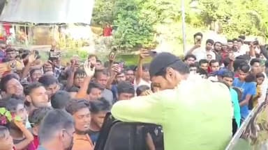 ক্যানিং ১: ঘুটিয়ারিতে নওসাদ সিদ্দিকীকে কালো পতাকা, আই এস এর কর্মীদের মারধরের অভিযোগ