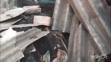 चन्द्रपुरा: बोकारो झरिया नॉर्थ दामोदा में कैलाश भुइयाँ के घर शॉर्ट सर्किट से आग, लाखों का नुकसान