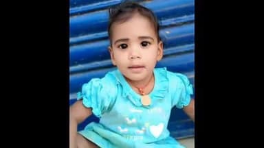 குடியாத்தம்: செட்டிகுப்பம் வன்னியர் வீதியில் தனியார் பள்ளி பேருந்து முன் பக்க சக்கரத்தில் உடல் நசுங்கி ஒன்றை வயது பெண் குழந்தை பலி