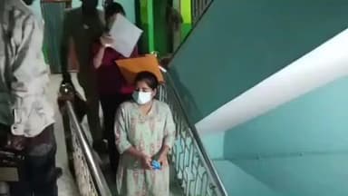 खगड़िया: शहर के बेंजामिन चौक स्थित होटल में बेगूसराय के युवक ने फांसी लगाकर की आत्महत्या, पुलिस जांच में जुटी