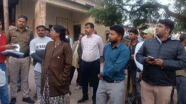 अजयगढ़: पन्ना कलेक्टर ऊषा परमार ने अजयगढ़ में खाद वितरण व्यवस्था की समीक्षा की, धान खरीदी केंद्र हेतु दिए दिशा-निर्देश