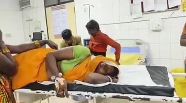 चकिया: चकिया अमरा दक्षिणी में दो बाइकों की आमने-सामने की टक्कर में महिला समेत 4 घायल, 1 को ट्रामा सेंटर रेफर किया गया