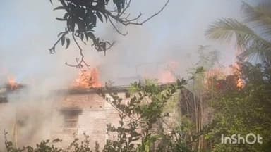 उधवा: राधानगर गांव में खाना बनाते समय आग लगने से 4 घर जले, हज़ारों रुपये का नुकसान