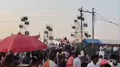 नानपारा: होलिया मेले में अवस्था का आरोप, श्रद्धालुओं में नाराजगी, कार्यक्रमों में मर्यादा बनाए रखने की मांग